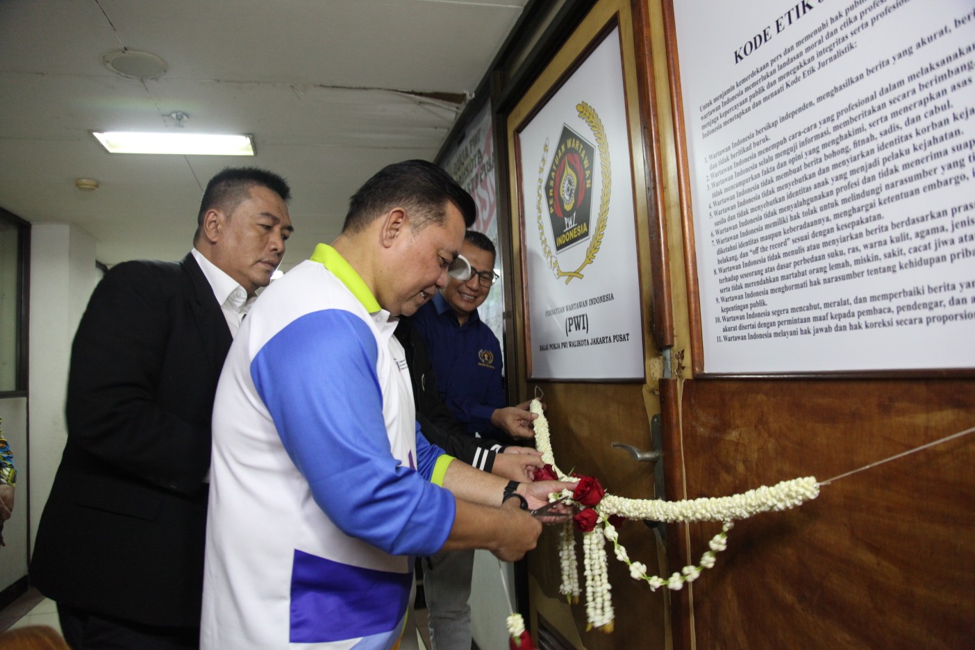 Alhamdulillah Ketum Zulmansyah Sakedang Dampingi Aspen Resmikan Kantor Pokja PWI Walikota Jakarta Pusat