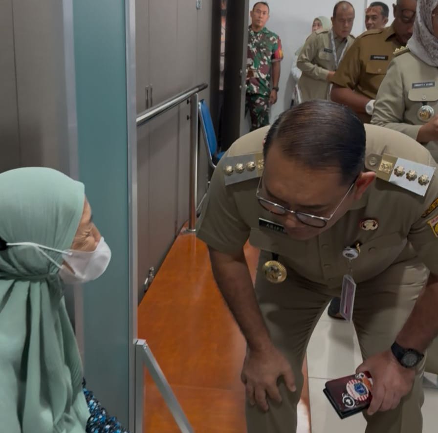 Arifin Pantau Langsung Layanan RSUD Tanah Abang